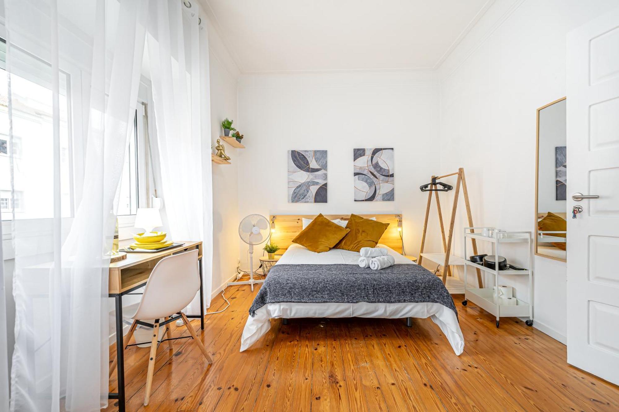April Square By Lisbon With Sintra Hotel Amadora Bagian luar foto