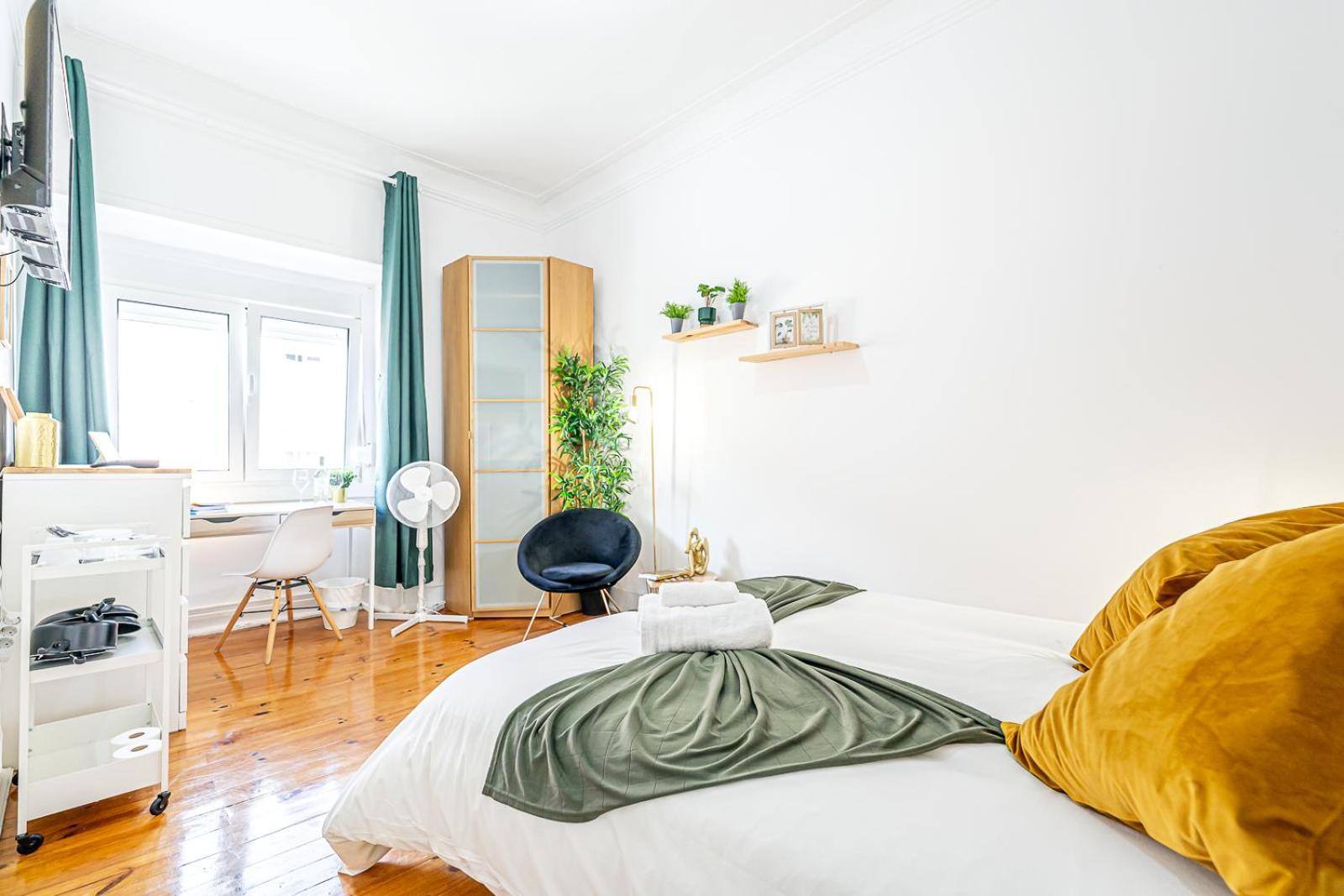 April Square By Lisbon With Sintra Hotel Amadora Bagian luar foto