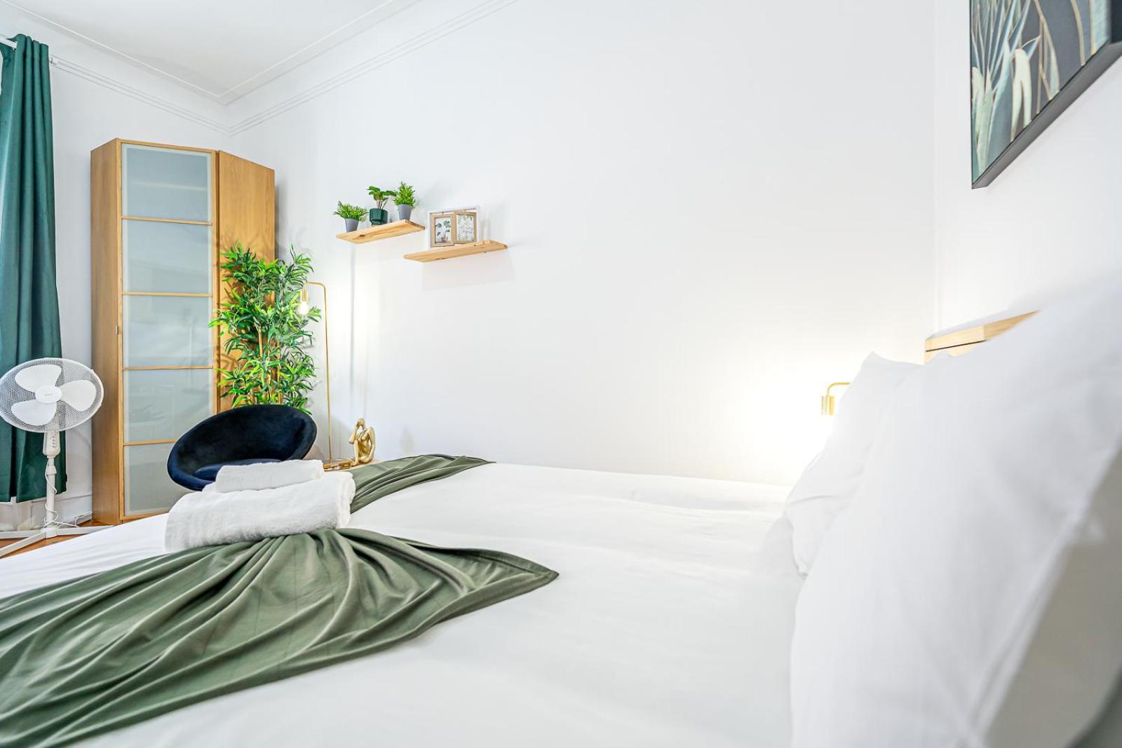 April Square By Lisbon With Sintra Hotel Amadora Bagian luar foto