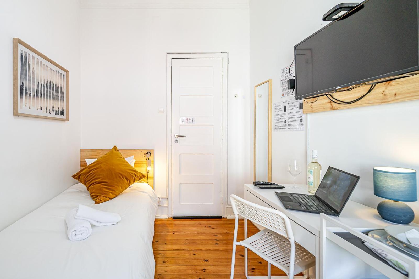 April Square By Lisbon With Sintra Hotel Amadora Bagian luar foto